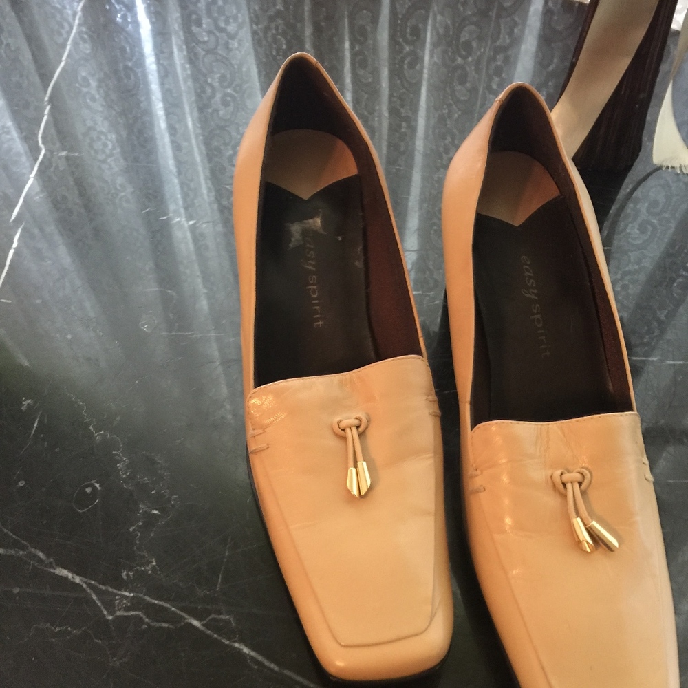 Easy Spirit Shoes